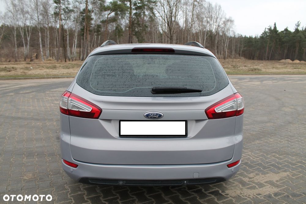 Ford Mondeo SW 2.0 TDCi Titanium - 10
