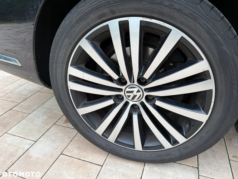 Volkswagen Passat 2.0 TDI Highline DSG - 19
