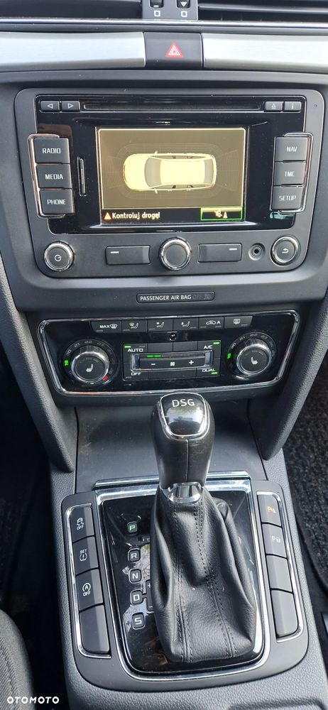 Skoda Superb 2.0 TDI DSG Exclusive - 10