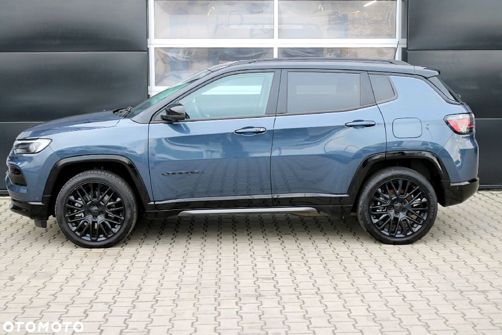 Jeep Compass - 9