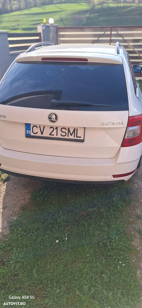 Skoda Octavia 2.0 TDI Style - 4