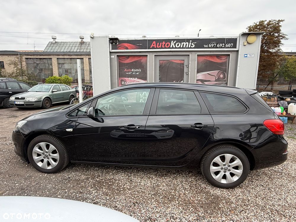 Opel Astra 2016 photo 2