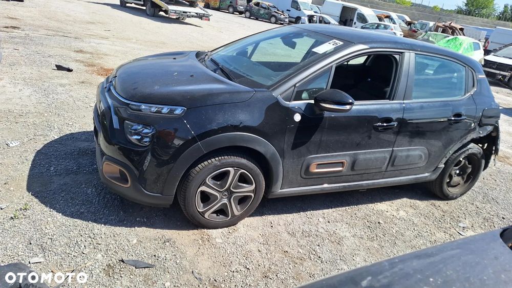 Citroën C3 1.2 PureTech Shine - 11