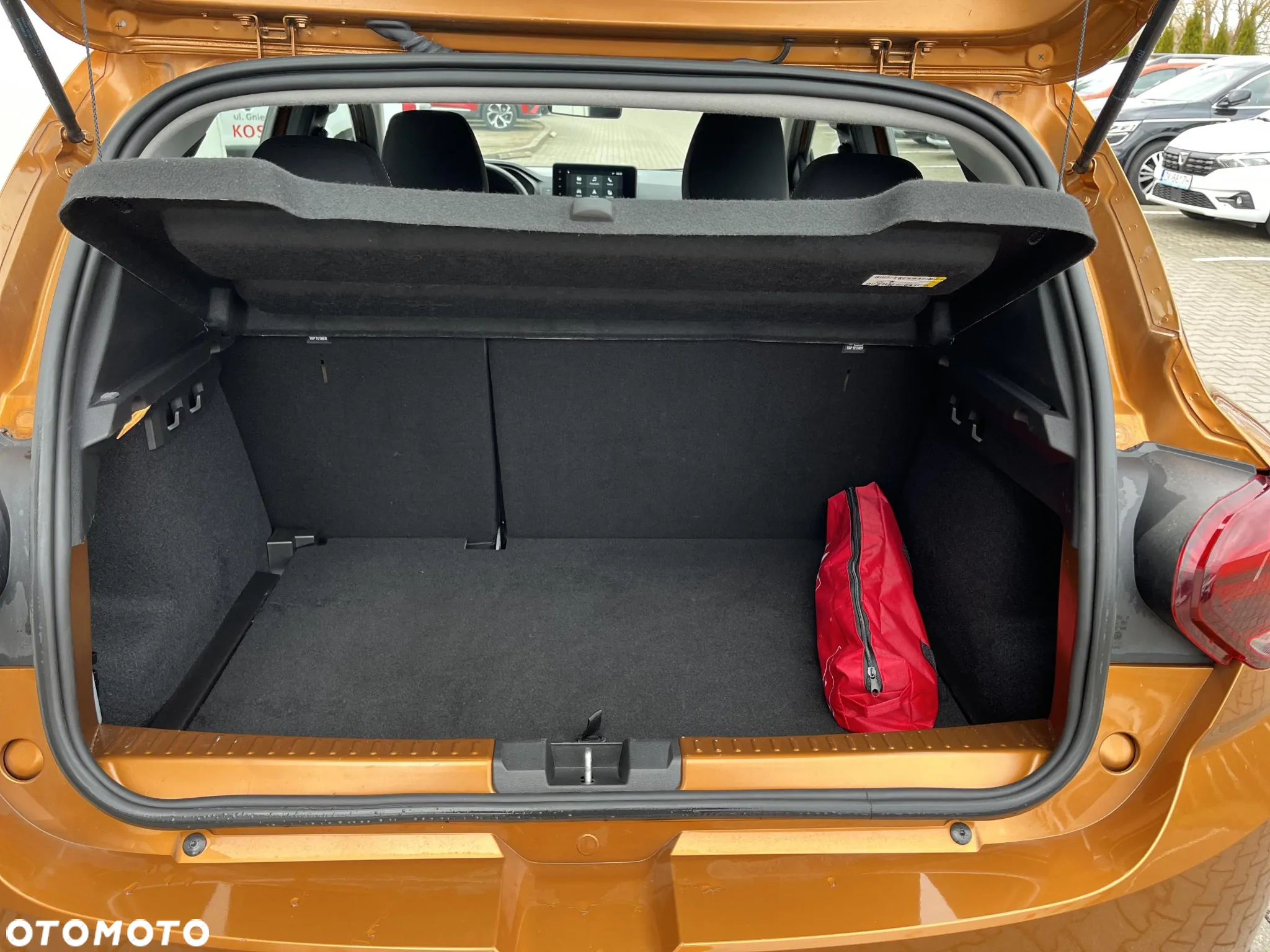 Dacia Sandero Stepway 1.0 TCe Expression CVT - 17