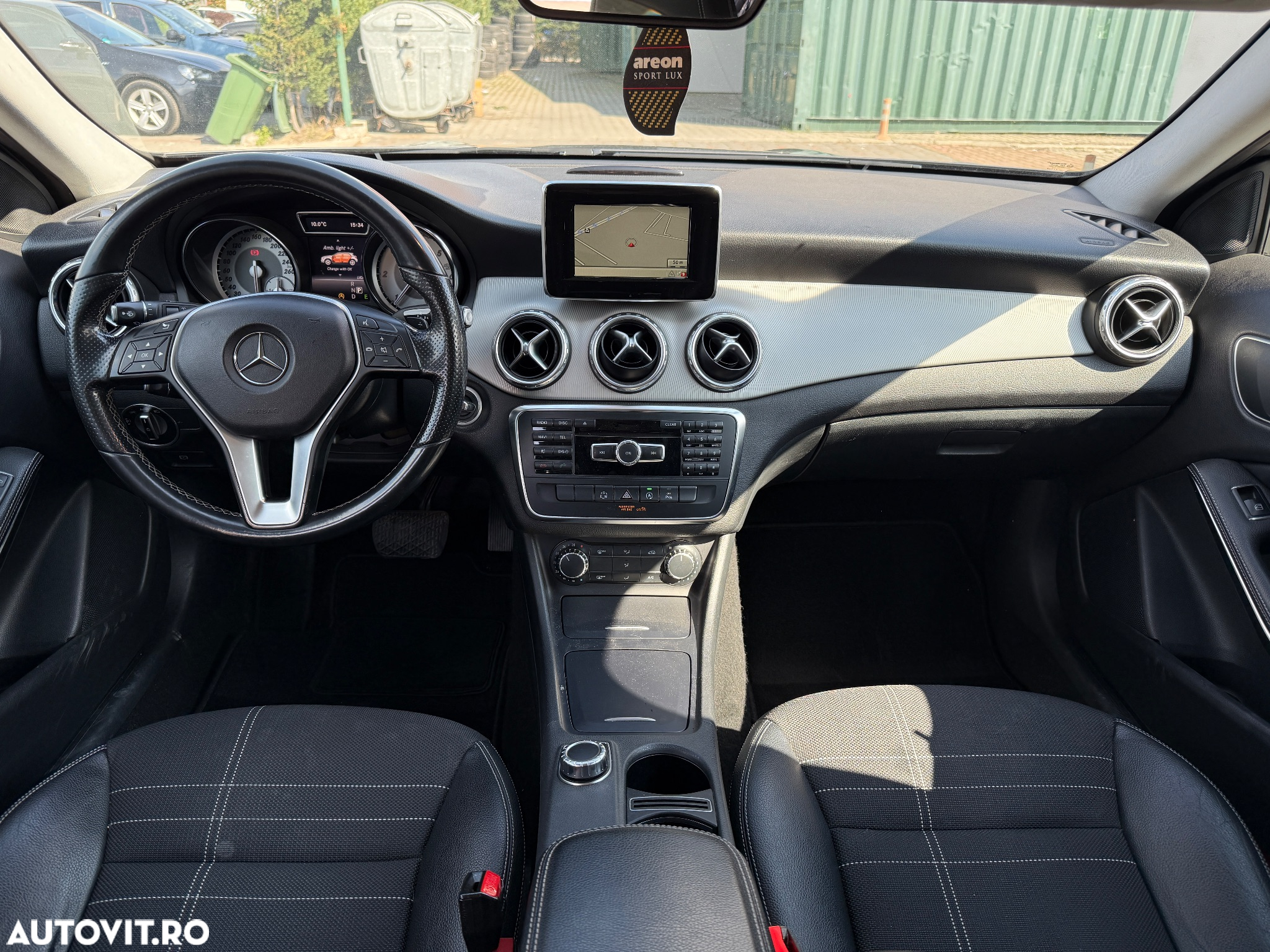 Mercedes-Benz GLA 180 (CDI) d 7G-DCT - 12