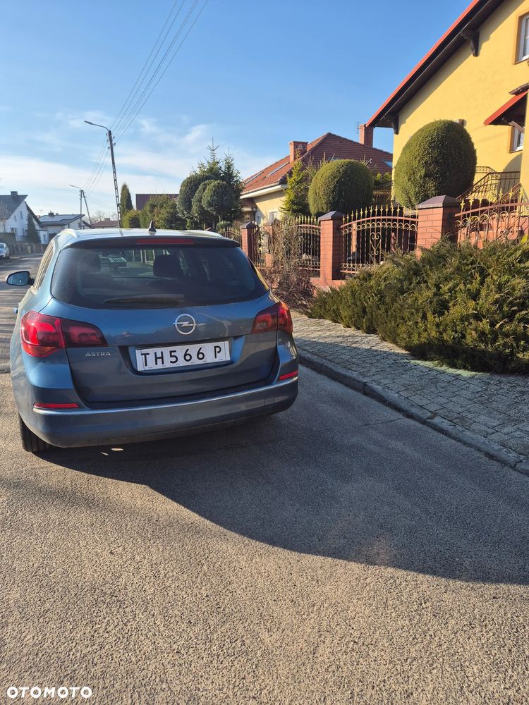 Opel Astra - 14