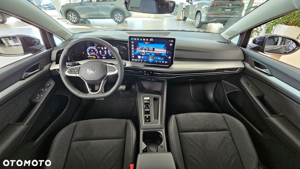 Volkswagen Golf - 27