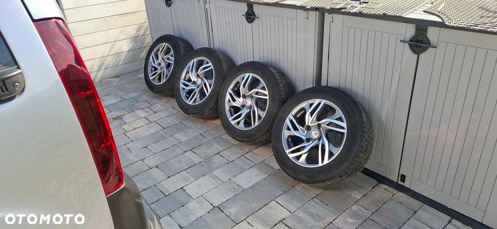 Citroën Berlingo 1.6 BlueHDi XTR S&S - 8