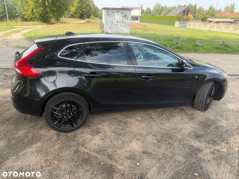 Volvo V40 D2 Ocean Race - 6