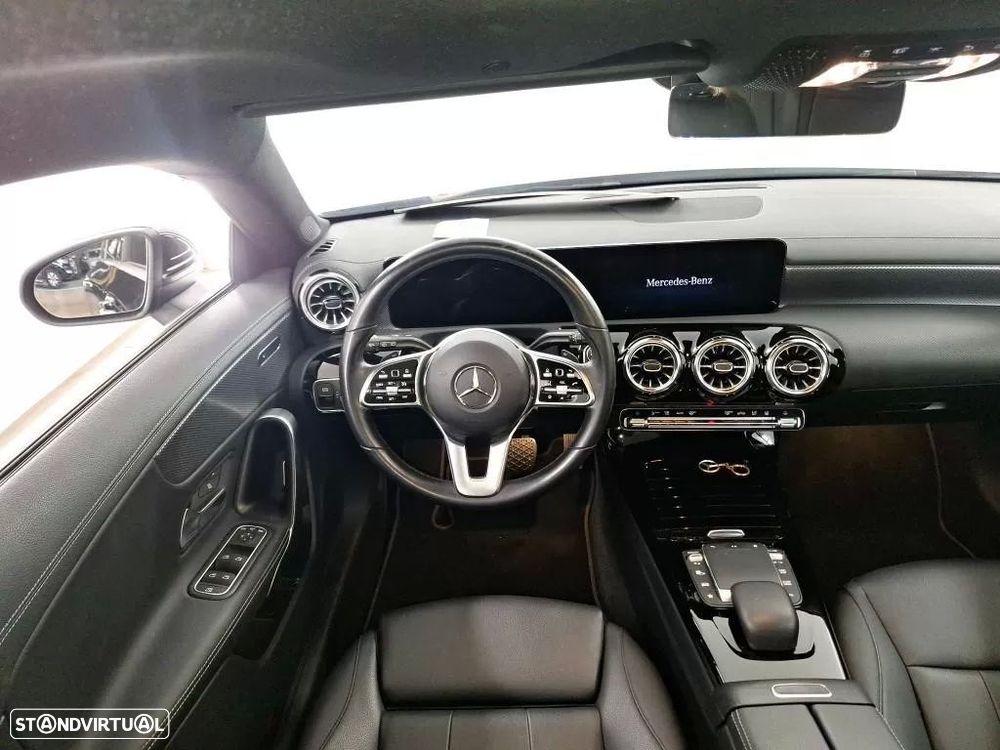 Mercedes-Benz CLA 250 e Shooting Brake Style Plus - 9