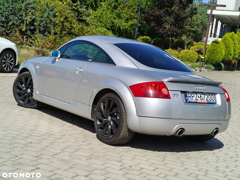 Audi TT Coupé 1.8 T quattro - 24