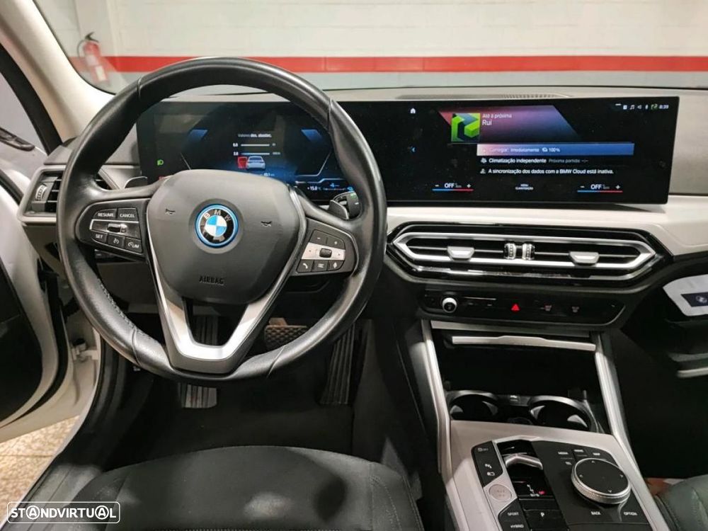 BMW 320 e Pack Essence Auto - 4