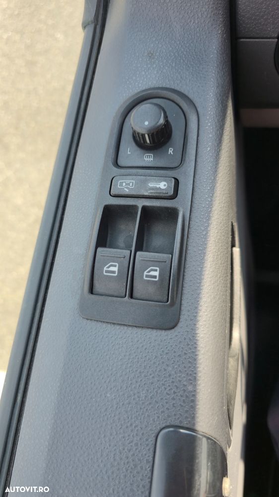 Volkswagen Transporter - 12