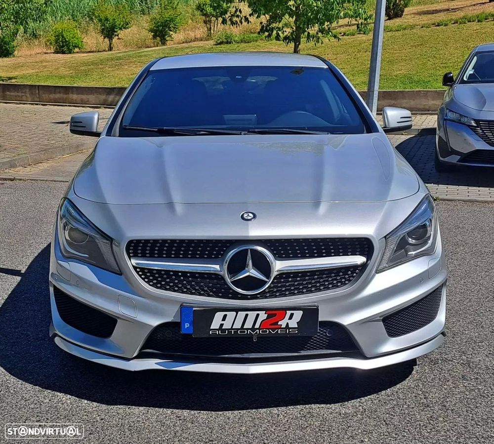 Mercedes-Benz CLA 180 d Shooting Brake AMG Line - 2