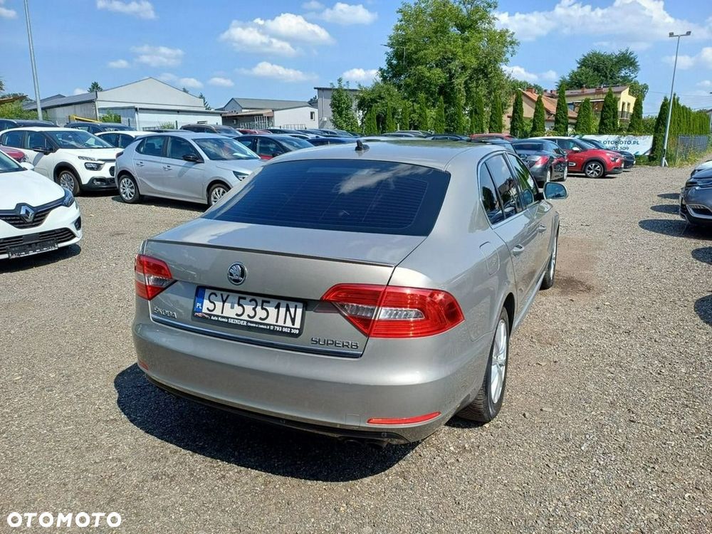 Skoda Superb 2.0 TSI DSG Elegance - 7