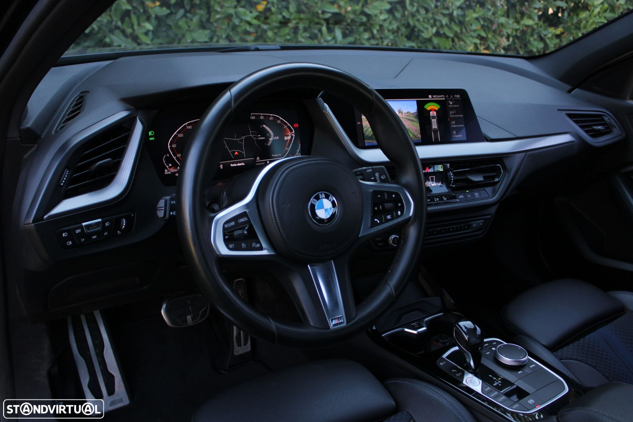 BMW 116 d Pack Desportivo M Auto - 28