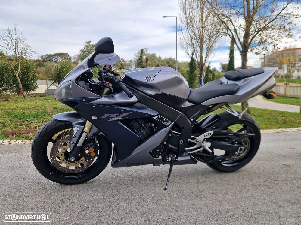 Yamaha YZF R1  Possível Financiamento - 1