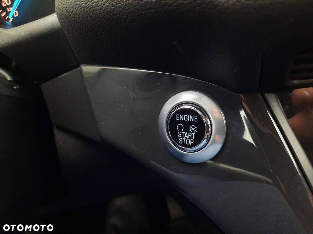 Ford Kuga 2.0 TDCi 4x4 SYNC - 31