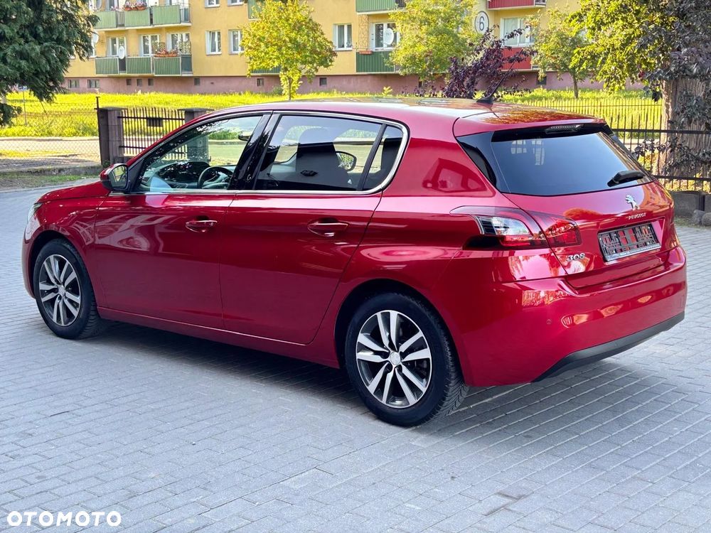 Peugeot 308 1.2 PureTech GPF Allure S&S - 21