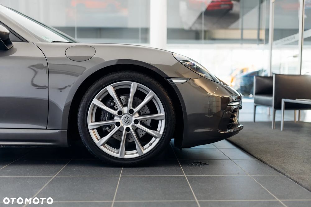 Porsche 718 Cayman GPF PDK - 18