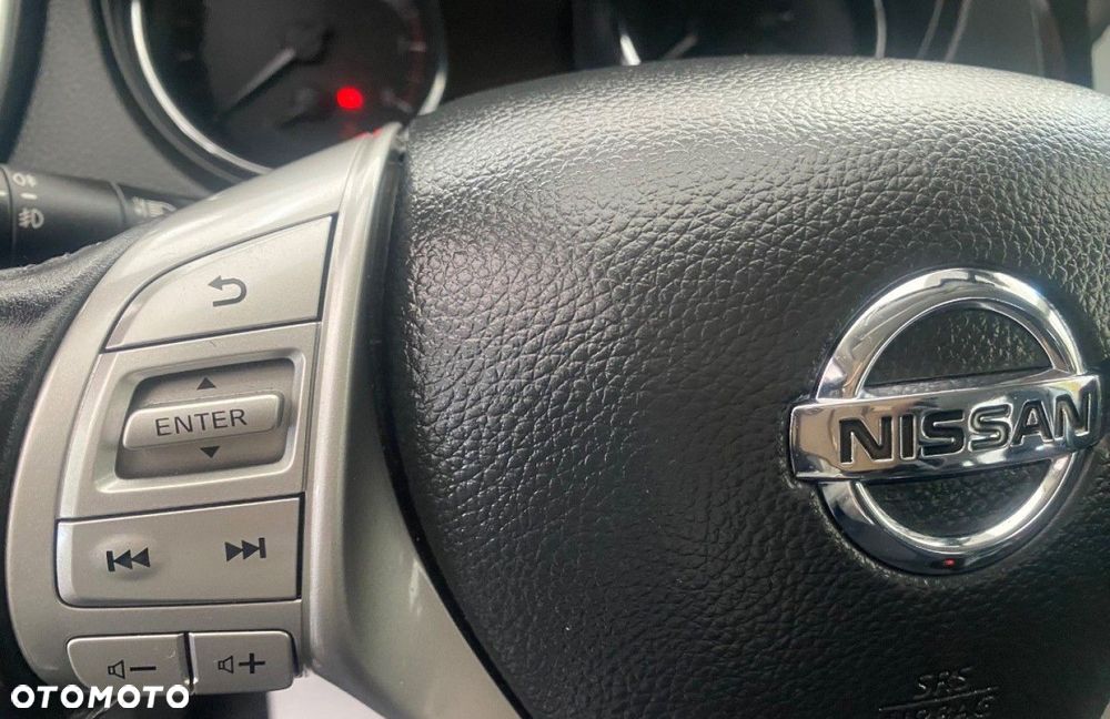 Nissan Qashqai - 11