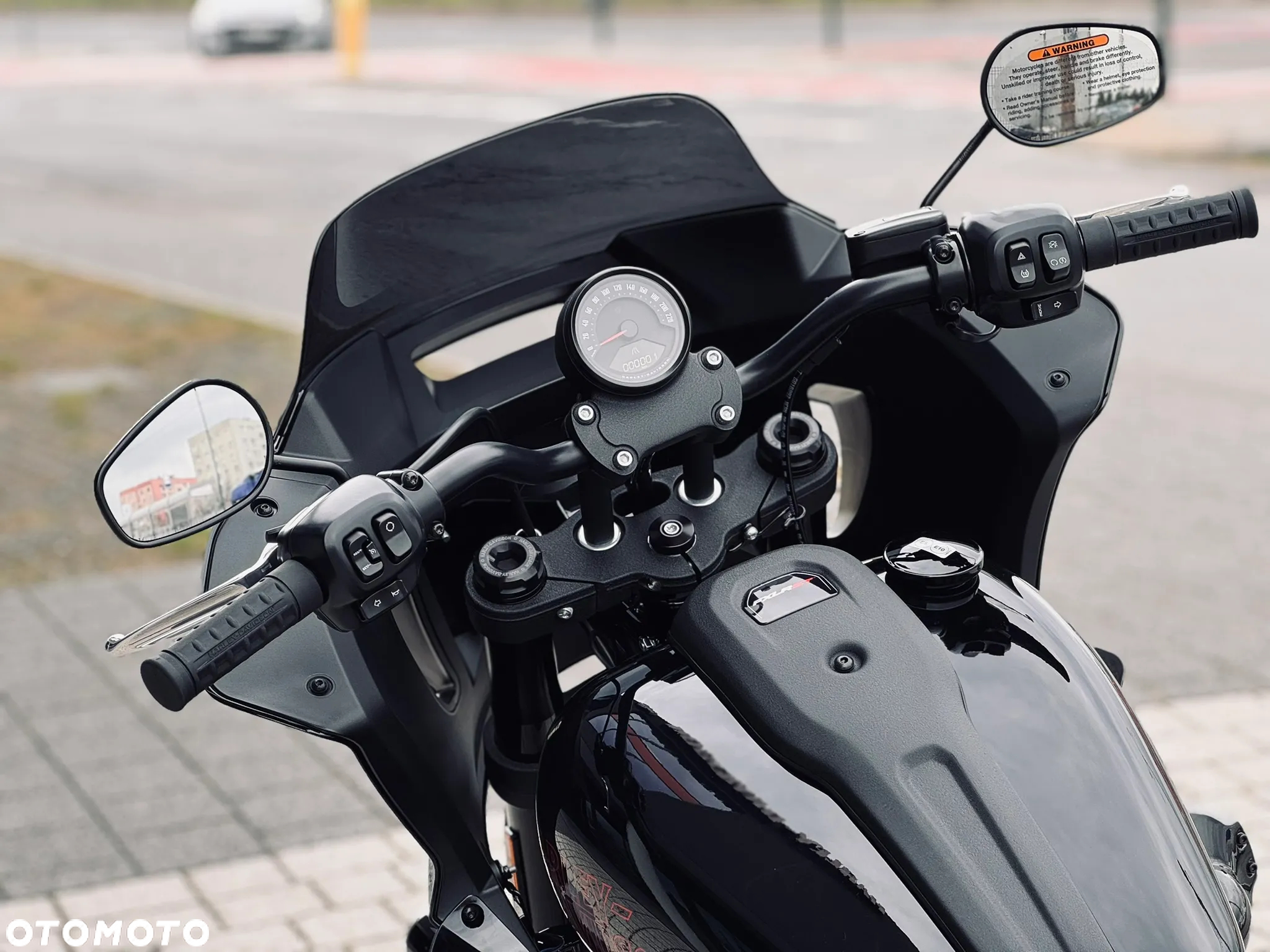 Harley-Davidson Softail Low Rider - 16