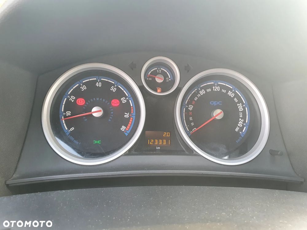 Opel Astra OPC - 14