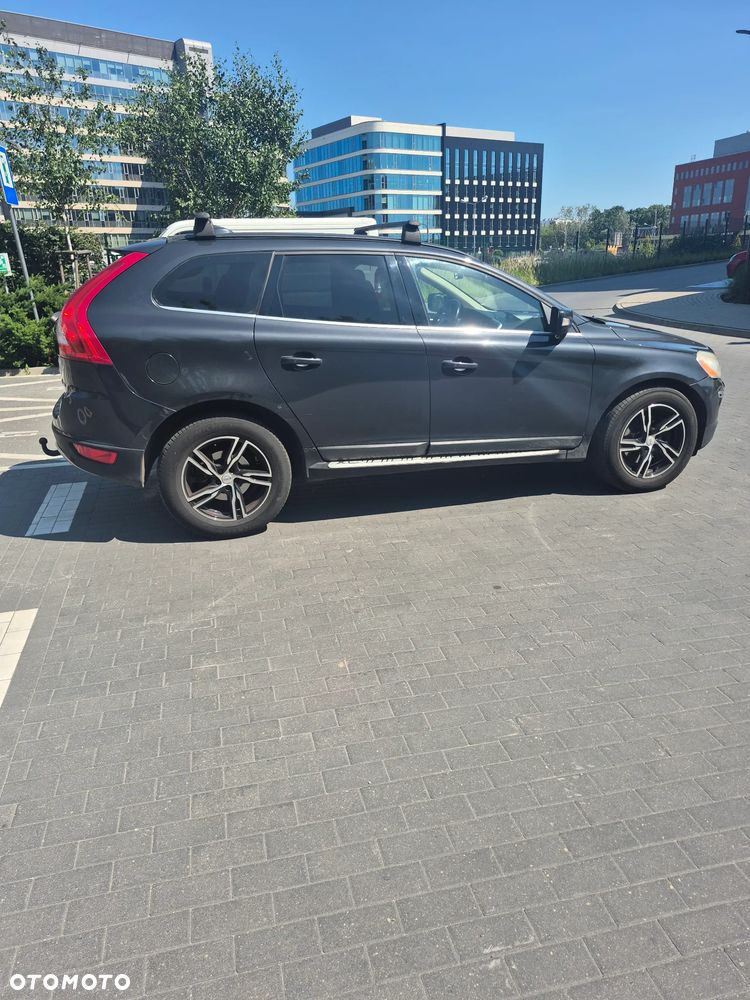 Volvo XC 60 2.4D AWD Momentum - 7