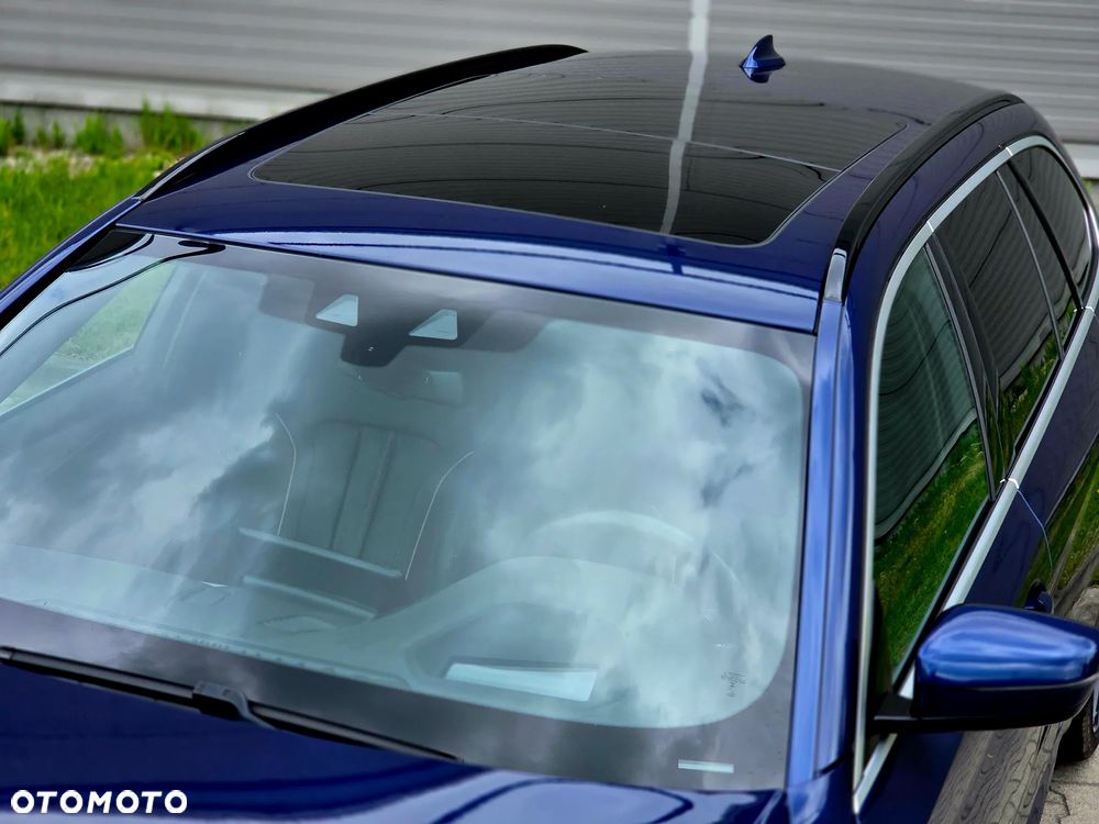 BMW Seria 5 520d M Sport Edition - 12