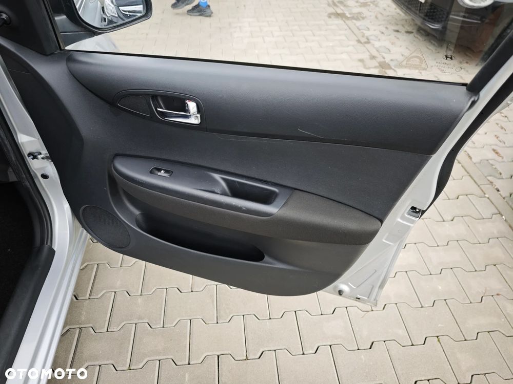 Hyundai i20 1.25 Comfort - 19