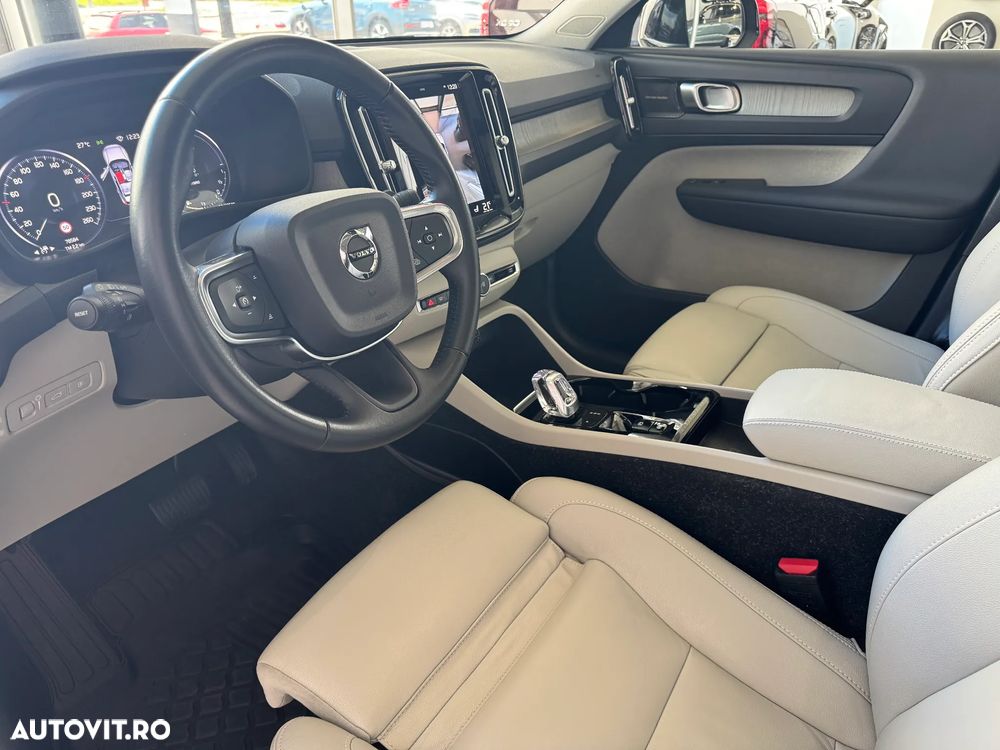 Volvo XC 40 Recharge T5 Twin Engine AT7 Inscription - 13