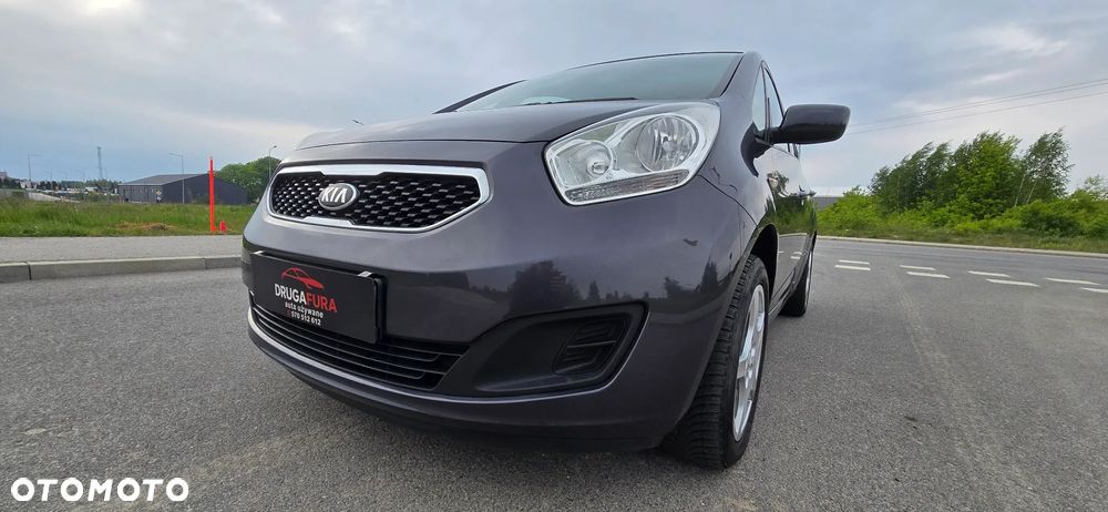 Kia Venga 1.4 L - 11