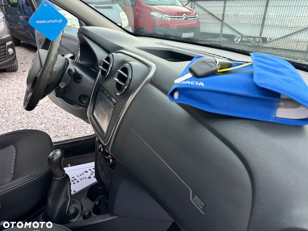 Dacia Sandero - 31