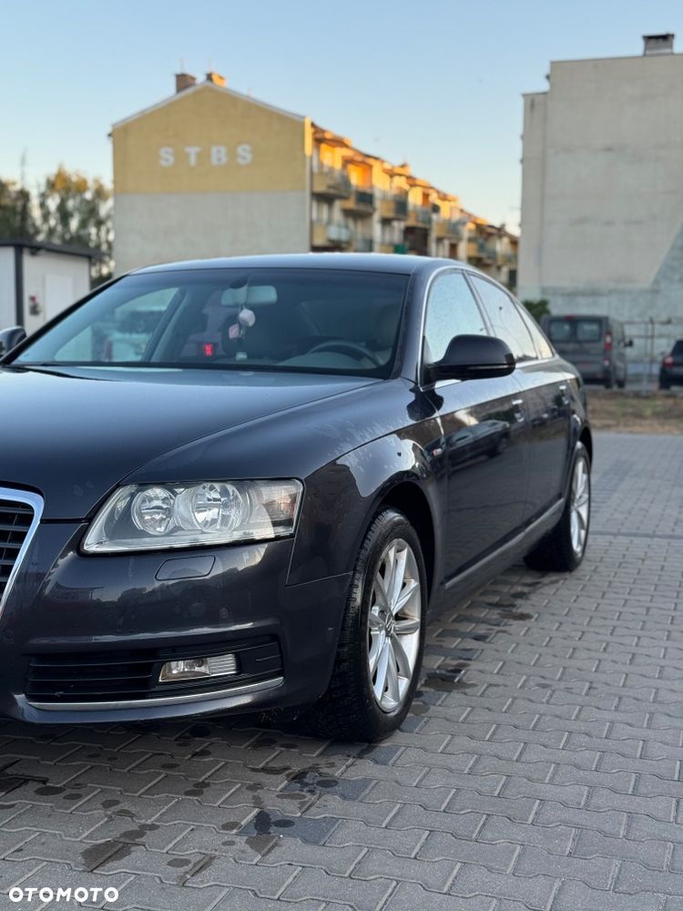 Audi A6 Avant - 1