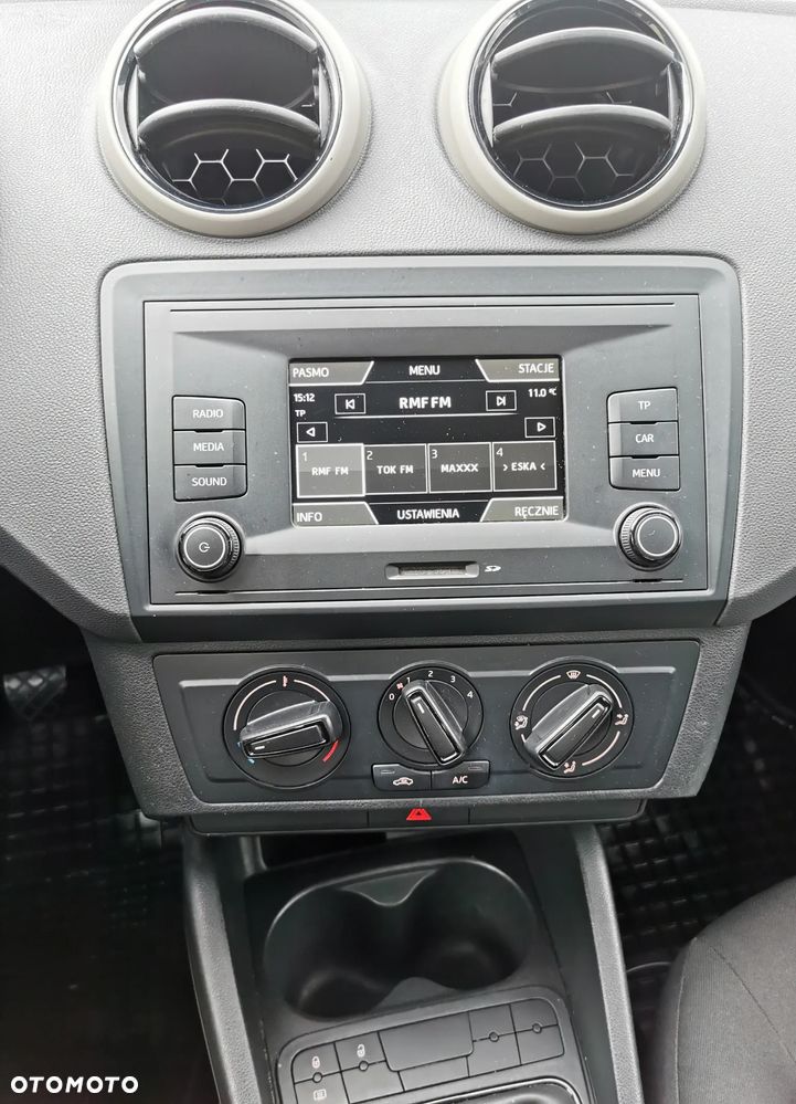Seat Ibiza 1.0 Reference - 5