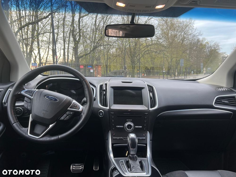 Ford Edge - 25