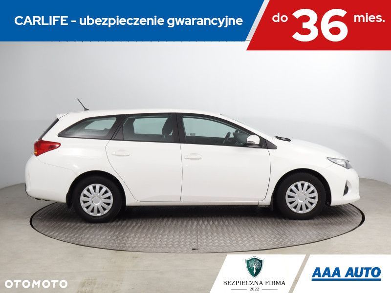 Toyota Auris - 7