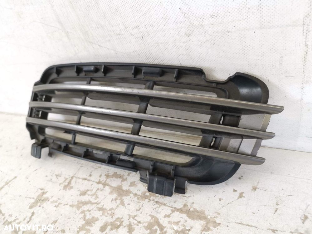 Grila Proiector Stanga Land Rover Range Rover Vogue 4 2012 2013 2014 2 - 3