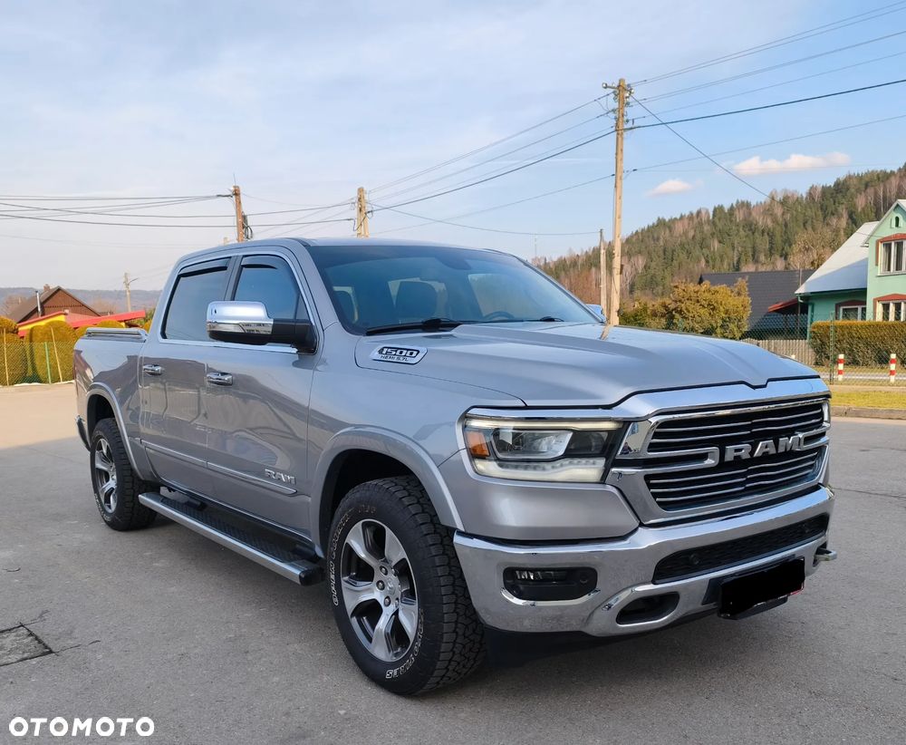 RAM 1500 5.7 Crew Cab Laramie - 3