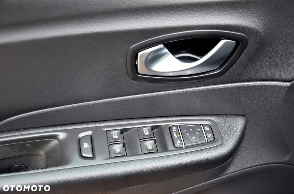 Renault Captur (ENERGY) TCe 90 LIMITED - 23