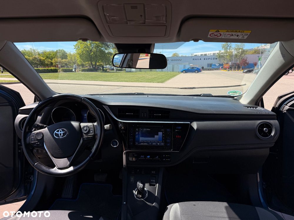 Toyota Auris - 7