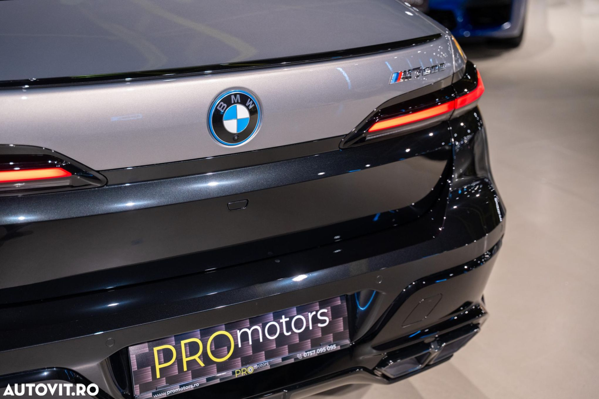BMW M7 - 9