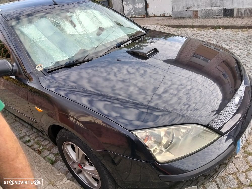 Ford Mondeo SW 2.0 TDCi Ghia - 12