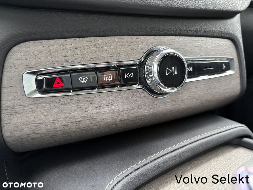 Volvo XC 90 - 15