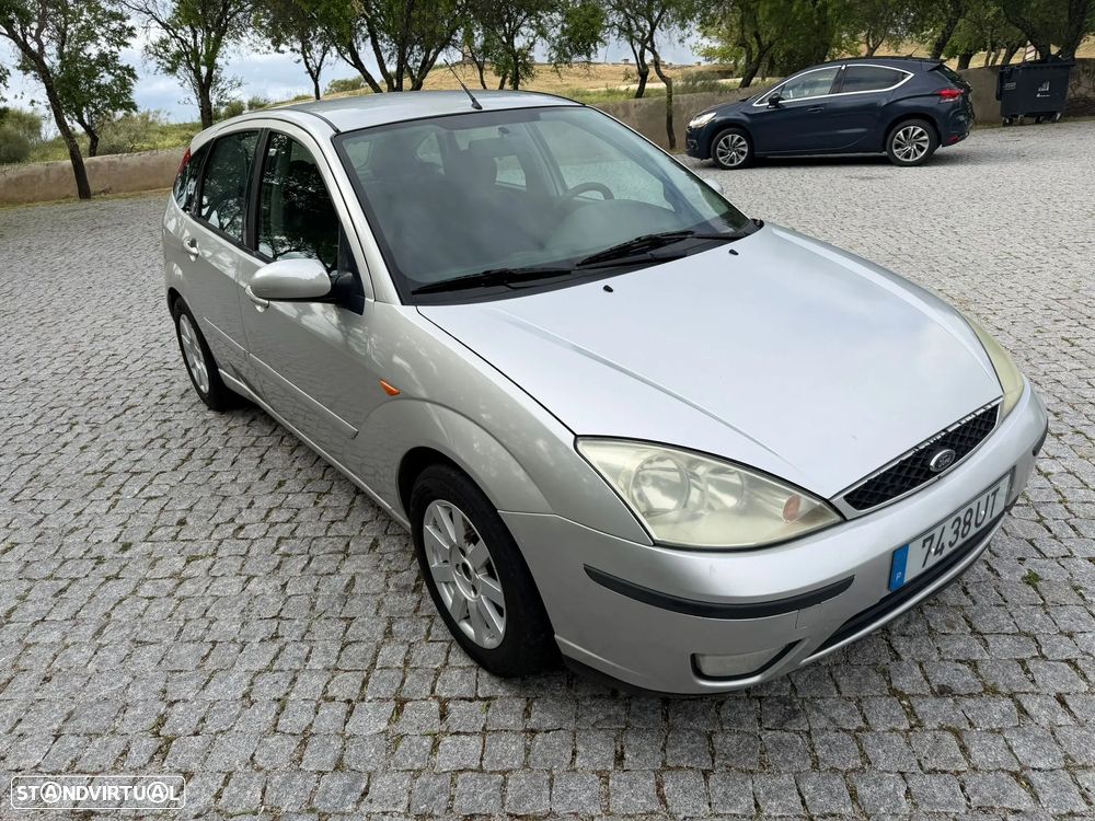 Ford Focus 1.8 TDCi Ghia - 11