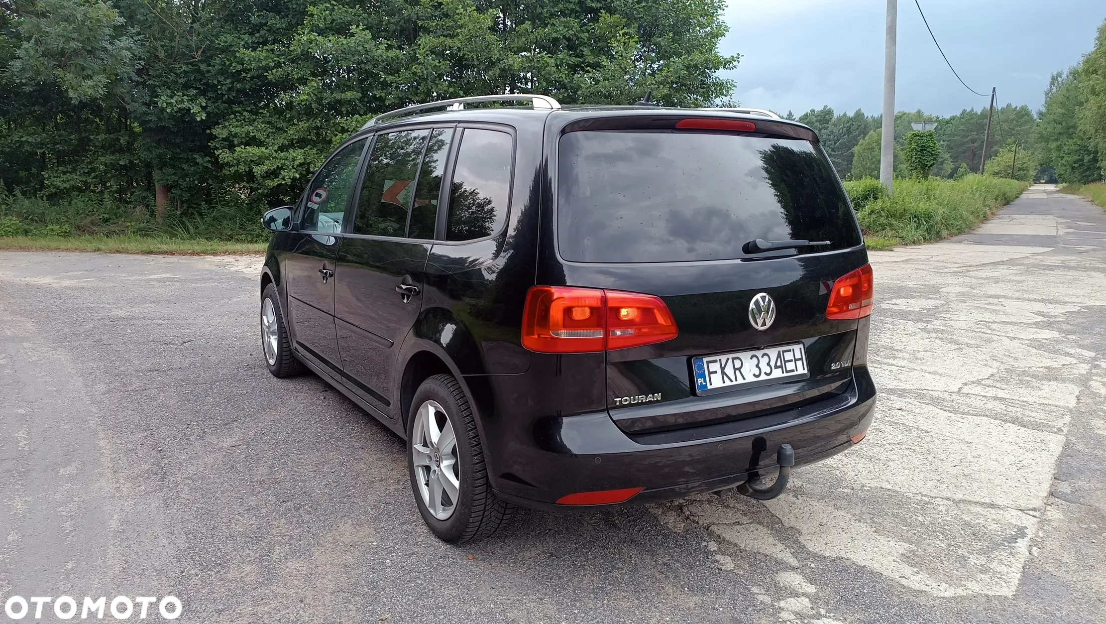 Volkswagen Touran - 10