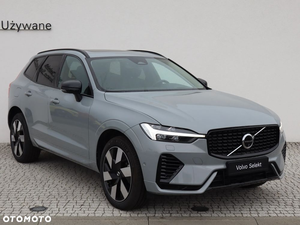 Volvo XC 60 T8 Plug-In Hybrid AWD Ultimate Dark - 9