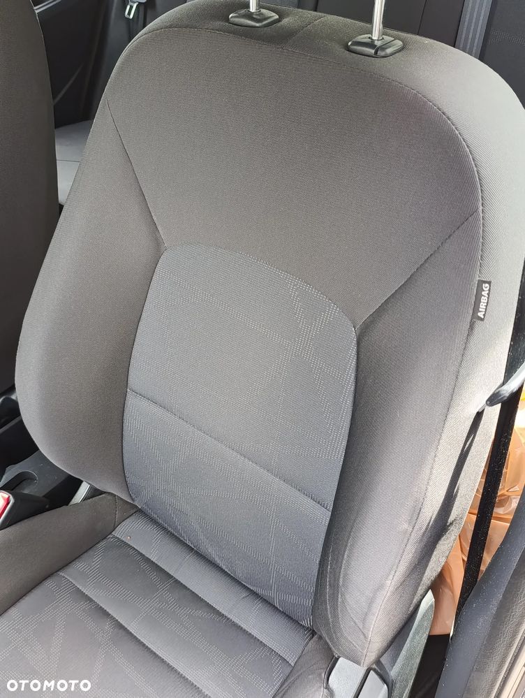 Kia Rio 1.2 M (klm) - 17