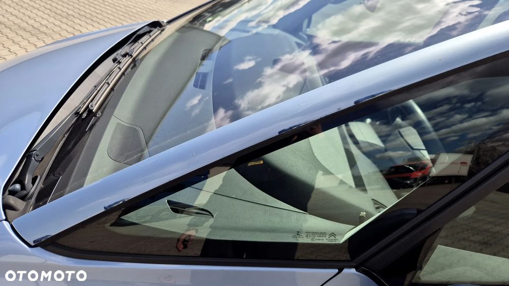 Citroën C4 Picasso e-HDi 115 ETG6 Attraction - 27