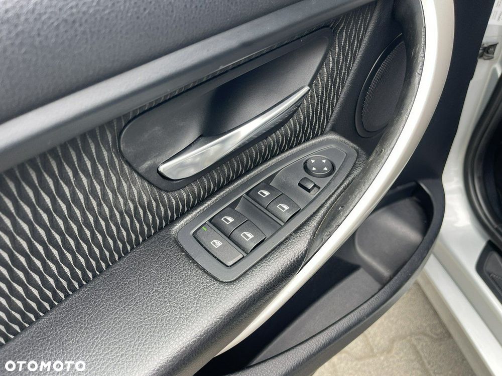 BMW Seria 3 - 20